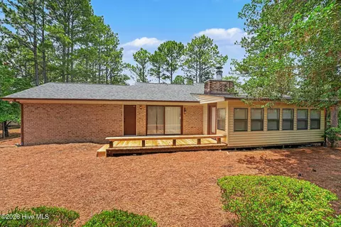 Exterior - 1555 Longleaf Dr E, Pinehurst, NC 28374 photo 6 of 8