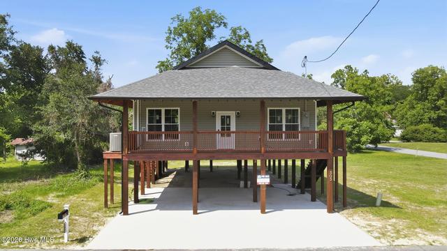 303 E Jones St, Trenton, NC 28585