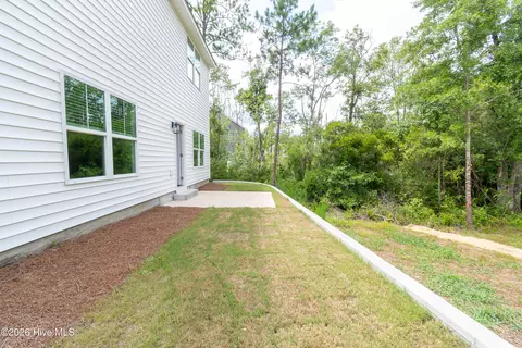 Exterior - 574 Poppleton Dr, Hampstead, NC 28443 photo 2 of 2