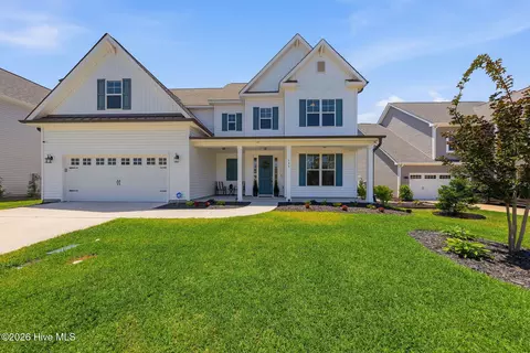 198 Man O War Ln, Hampstead, NC 28443