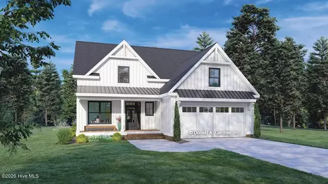 543 Moss Lake Ln, Holly Ridge, NC 28445