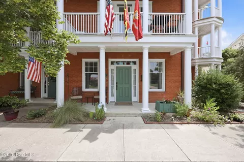 Exterior - 744 E Front St, New Bern, NC 28560 photo 9 of 11