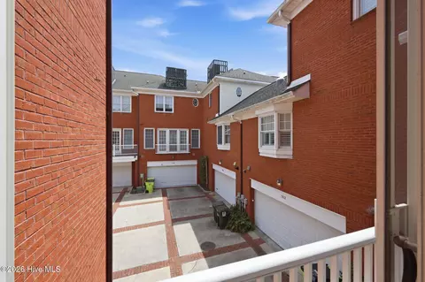 Exterior - 744 E Front St, New Bern, NC 28560 photo 6 of 11