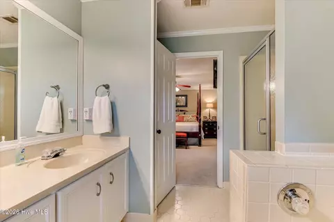 Bath - 4624 Sheffield Dr, Evans, GA 30809 photo 5 of 6