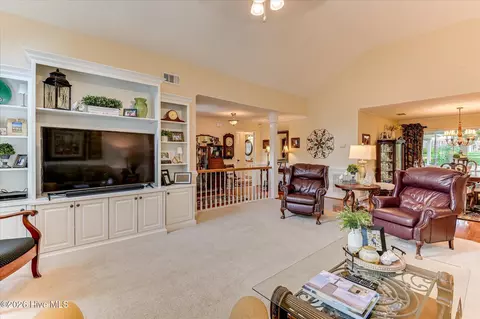 Living - 4624 Sheffield Dr, Evans, GA 30809 photo 4 of 5