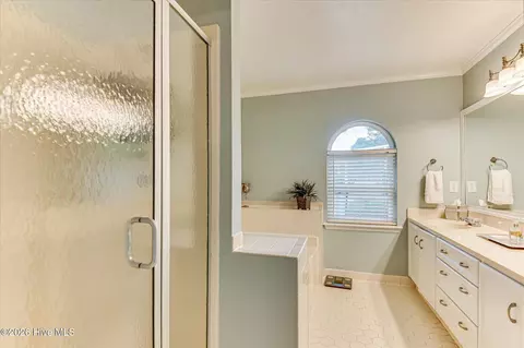 Bath - 4624 Sheffield Dr, Evans, GA 30809 photo 2 of 6
