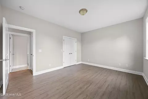 Bedroom - 330 Crown Pointe Dr, Hampstead, NC 28443 photo 2 of 5