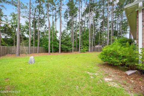 Exterior - 330 Crown Pointe Dr, Hampstead, NC 28443 photo 12 of 12