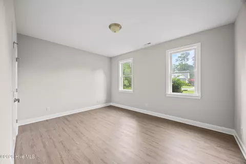 Bedroom - 330 Crown Pointe Dr, Hampstead, NC 28443 photo 1 of 5