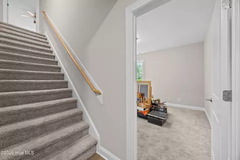 Entry Way - 330 Crown Pointe Dr, Hampstead, NC 28443 photo 7 of 7