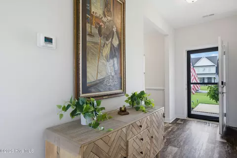 Entry Way - 405 Silverstone Pl, Hubert, NC 28539 photo 2 of 4