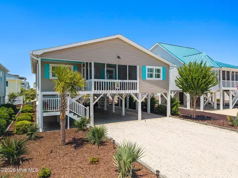 412 36th St, Sunset Beach, NC 28468 photo 2