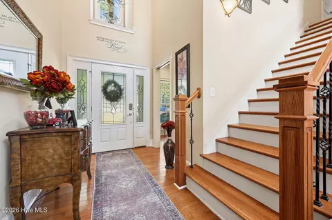 Entry Way - 6 Regal Way, Pinehurst, NC 28374 photo 1 of 4