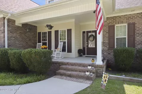 Exterior - 6 Regal Way, Pinehurst, NC 28374 photo 2 of 11