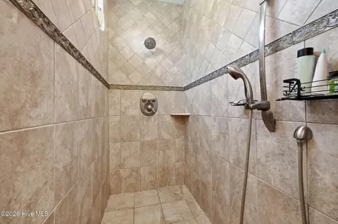 Bath - 6 Regal Way, Pinehurst, NC 28374 photo 1 of 2