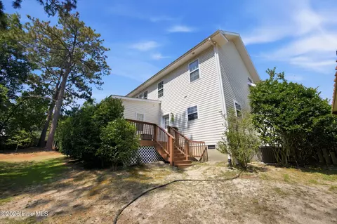 Exterior - 6 Regal Way, Pinehurst, NC 28374 photo 9 of 11