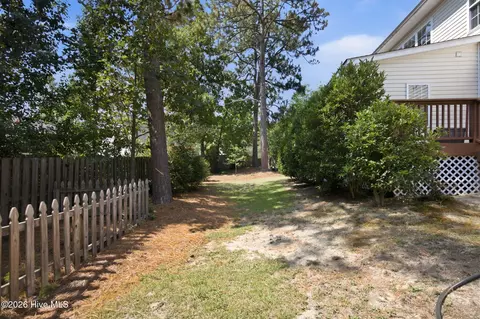 Exterior - 6 Regal Way, Pinehurst, NC 28374 photo 10 of 11
