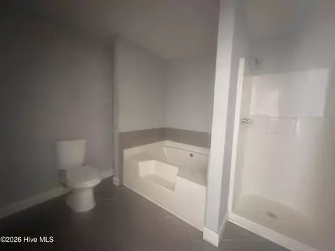 Bath - 1712 Harrogate Dr, Augusta, GA 30906 photo 1 of 2