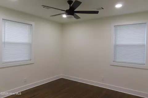 Bedroom - 237 E Vineland Rd, Augusta, GA 30904 photo 2 of 3