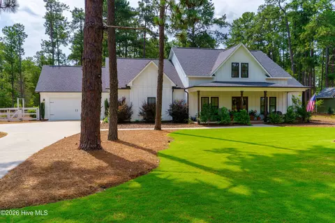 1241 Linden Rd, Aberdeen, NC 28315