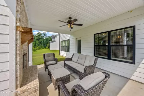 Exterior - 825 Lost Grove Trl, Evans, GA 30809 photo 6 of 11
