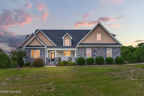 1091 Nursery Rd, Lillington, NC 27546