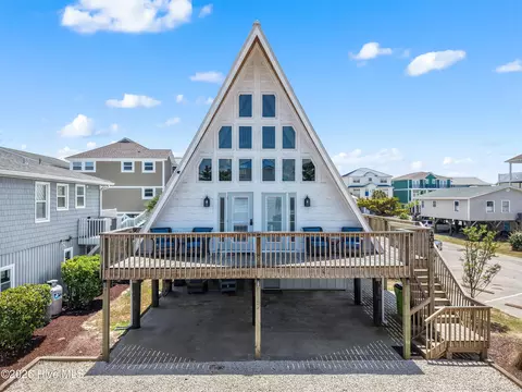 202 E Second St, Ocean Isle Beach, NC 28469
