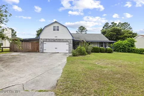 618 Sand Ridge Rd, Hubert, NC 28539 photo 2