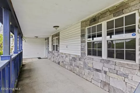 618 Sand Ridge Rd, Hubert, NC 28539 photo 5
