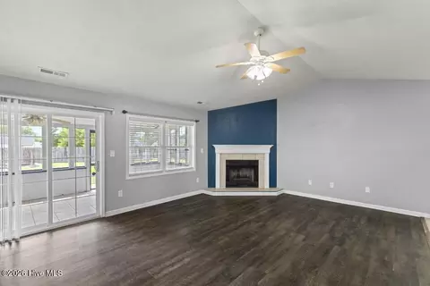 618 Sand Ridge Rd, Hubert, NC 28539 photo 11