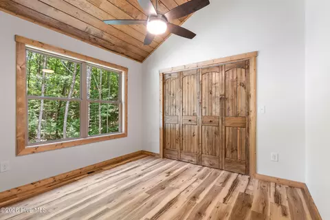 Bedroom - 80 Oak Knob Dr, Murphy, NC 28906 photo 1 of 5