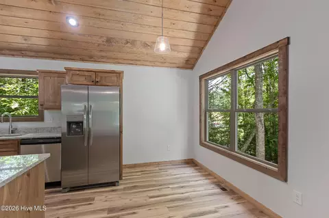 Dining - 80 Oak Knob Dr, Murphy, NC 28906 photo 1 of 1