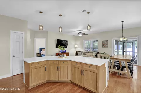 Kitchen - 126 Leeward Ln, Hampstead, NC 28443 photo 3 of 4
