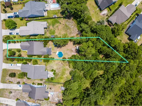 View/Area - 126 Leeward Ln, Hampstead, NC 28443 photo 5 of 5