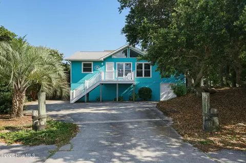 Exterior - 1607 Emerald Dr, Emerald Isle, NC 28594 photo 1 of 7