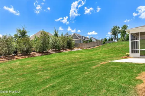 Exterior - 610 Darien Dr, Evans, GA 30809 photo 9 of 11