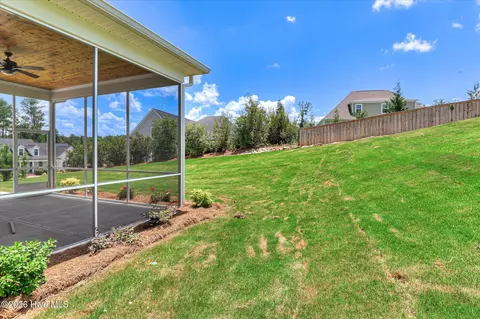 Exterior - 610 Darien Dr, Evans, GA 30809 photo 6 of 11