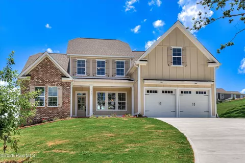 Exterior - 610 Darien Dr, Evans, GA 30809 photo 10 of 11