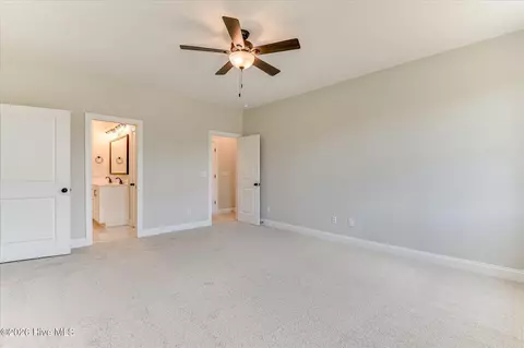 Bedroom - 610 Darien Dr, Evans, GA 30809 photo 10 of 11