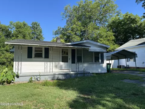 220 N Richardson Ave, Nashville, NC 27856