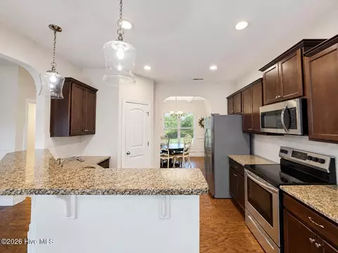 Kitchen - 589 Aurora Pl, Hampstead, NC 28443 photo 8 of 9
