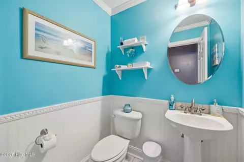 Bath - 534 Patsy Dr, Greenville, NC 27858 photo 2 of 4