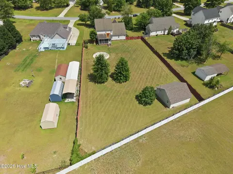 View/Area - 534 Patsy Dr, Greenville, NC 27858 photo 2 of 7