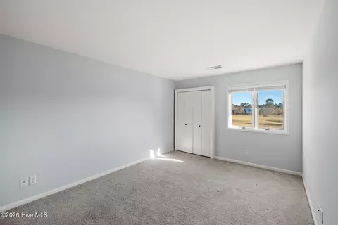 Bedroom - 115 Egret Ct, Hampstead, NC 28443 photo 5 of 5