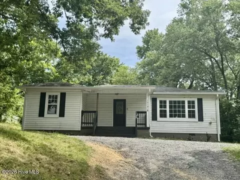 1040 6th St NE, Cleveland, TN 37311