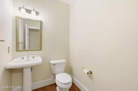 Bath - 206 Appomattox Ln, Chocowinity, NC 27817 photo 1 of 5