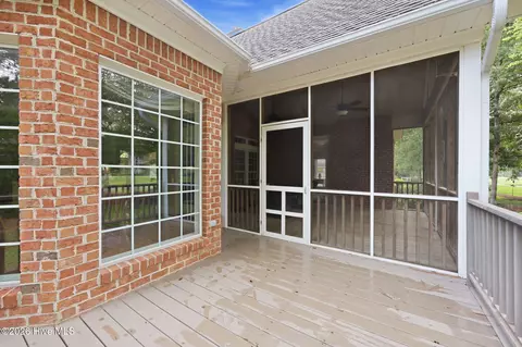 Exterior - 206 Appomattox Ln, Chocowinity, NC 27817 photo 4 of 5