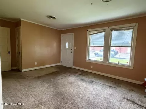 Living - 1805 Mcdowell St, Augusta, GA 30904 photo 1 of 4