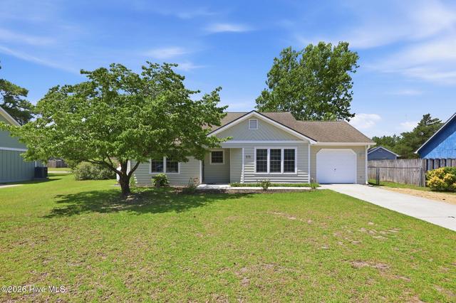 415 Red Fox Trl, Newport, NC 28570