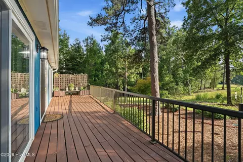 Exterior - 25 Turtle Point Rd #1, Pinehurst, NC 28374 photo 4 of 10